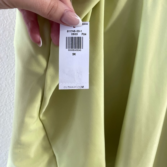 Old Navy Swimsuit Swimwear One Piece Swim Bikini Size 3X NWT - Picture 6 of 8